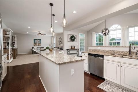 104 Curtis Ct, Mars, PA 16046 photo 6