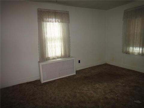 329 7th Ave, New Eagle, PA 15067 photo 8