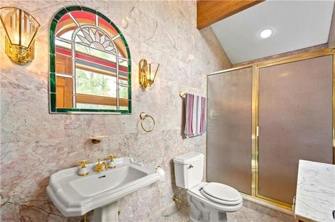 315 Ridge Rd, Eighty Four, PA 15330 photo 19