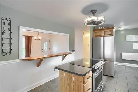 319 Dobson Rd, Mars, PA 16046 photo 8