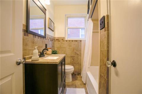 1837 Devonshire Rd, Coraopolis, PA 15108 photo 11