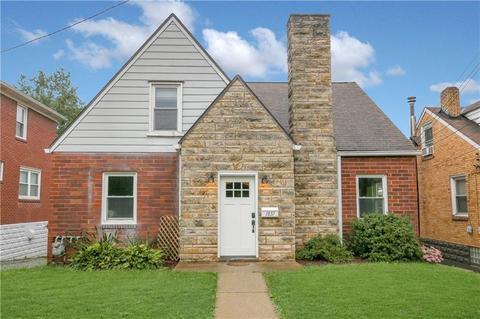 1837 Devonshire Rd, Coraopolis, PA 15108 photo 1