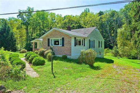 6057 Farm Rd, Export, PA 15632 photo 2