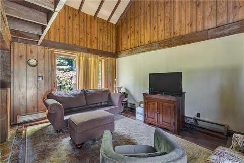889 Monaca Rd, Monaca, PA 15061 photo 2