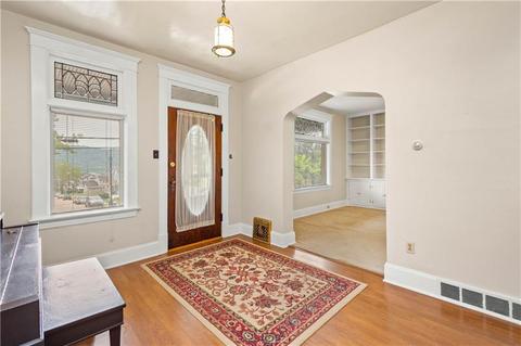 1608 Vance Ave, Coraopolis, PA 15108 photo 5