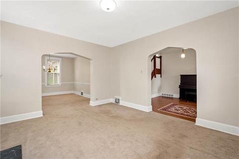 1608 Vance Ave, Coraopolis, PA 15108 photo 7