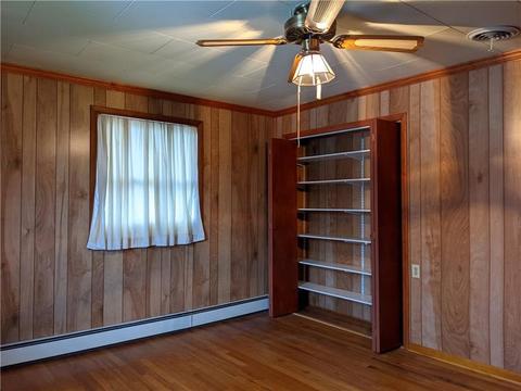 411 Corwin St, Roscoe, PA 15477 photo 14