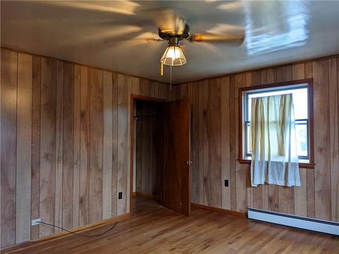 411 Corwin St, Roscoe, PA 15477 photo 16