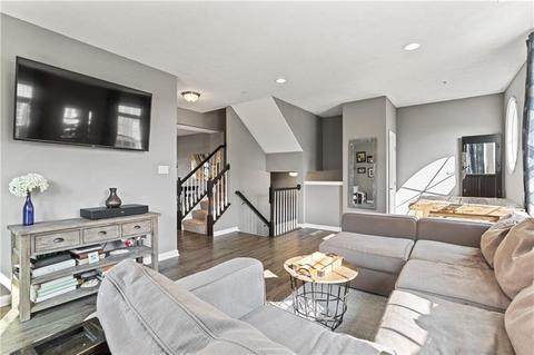 2705 Pointe View Dr, Mars, PA 16046 photo 4