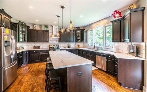 114 Wickerham Dr, Mars, PA 16046 photo 3