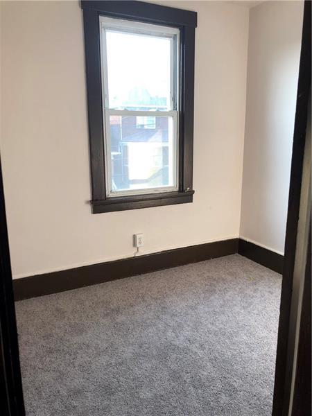 466 3rd St, Clairton, PA 15025 photo 17