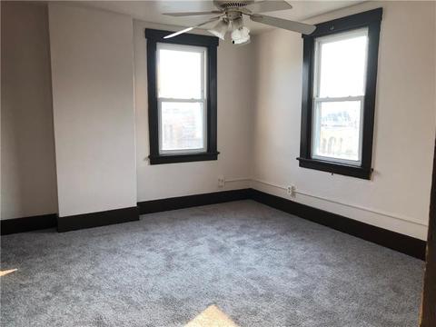 466 3rd St, Clairton, PA 15025 photo 15