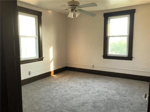 466 3rd St, Clairton, PA 15025 photo 16