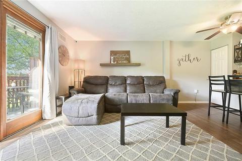 305 Brookside Ln, Seven Fields, PA 16046 photo 7
