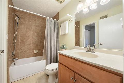 305 Brookside Ln, Seven Fields, PA 16046 photo 17