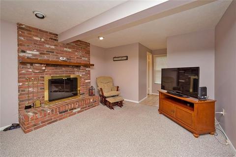 324 Jackson Dr, Apollo, PA 15613 photo 10