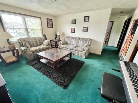 2120 Stoops Ct, North Apollo, PA 15673 photo 4