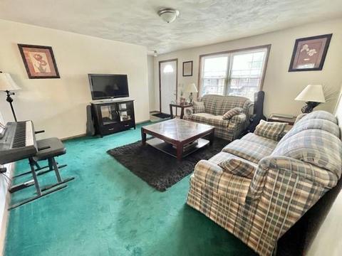 2120 Stoops Ct, North Apollo, PA 15673 photo 3