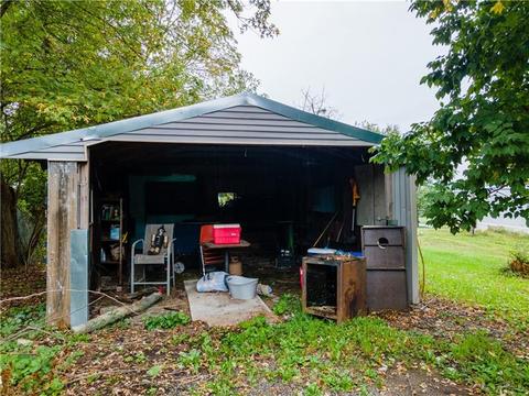 4 Helen, Smith, PA 15078 photo 8