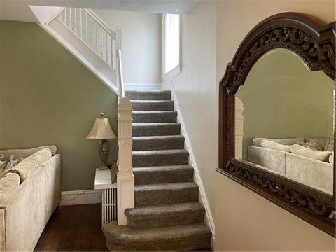 105 Custer Ave, Vandergrift, PA 15690 photo 12