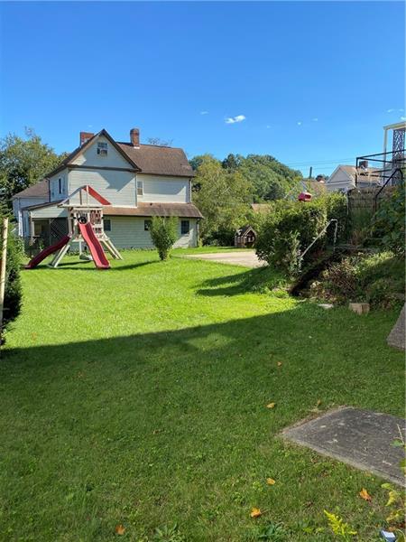 721 Maple St, Coraopolis, PA 15108 photo 20