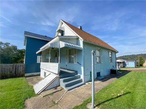 327 Beech St, Vandergrift, PA 15690 photo 7