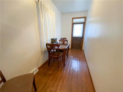 327 Beech St, Vandergrift, PA 15690 photo 9