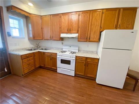 327 Beech St, Vandergrift, PA 15690 photo 12