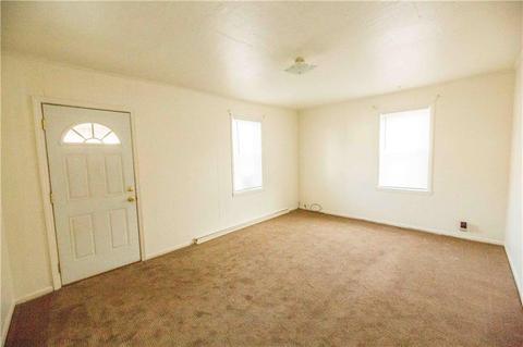 208 8th St, Monaca, PA 15061 photo 4