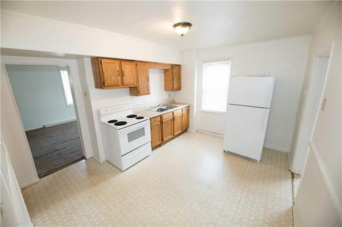 208 8th St, Monaca, PA 15061 photo 6