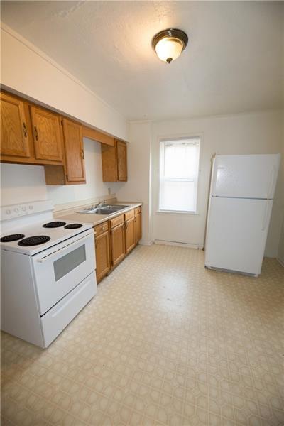 208 8th St, Monaca, PA 15061 photo 9