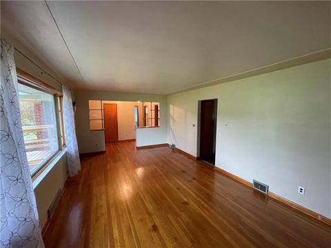 627 Pine Run Rd, Apollo, PA 15613 photo 3
