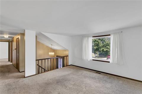 25 Pheasant Run Dr, Export, PA 15632 photo 2