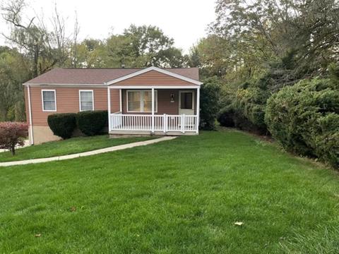 224 Farmbrook Dr, Greensburg, PA 15601 photo 1