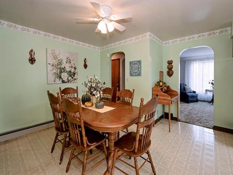 547 Walnut St, Vandergrift, PA 15690 photo 6