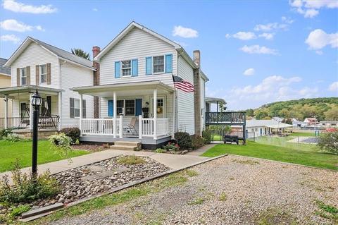 423 E 2nd St, Derry, PA 15627 photo 3