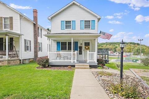423 E 2nd St, Derry, PA 15627 photo 1