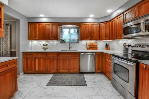 3305 Comanche Rd, Pittsburgh, PA 15241 photo 11