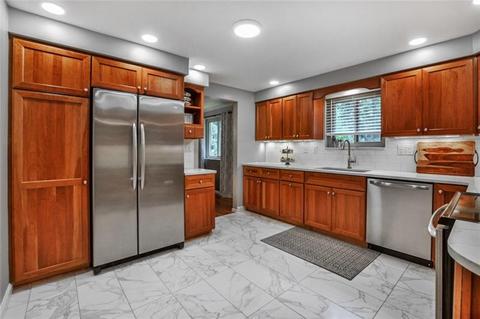 3305 Comanche Rd, Pittsburgh, PA 15241 photo 9