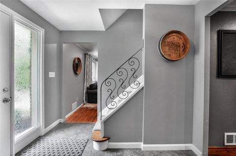 3305 Comanche Rd, Pittsburgh, PA 15241 photo 3