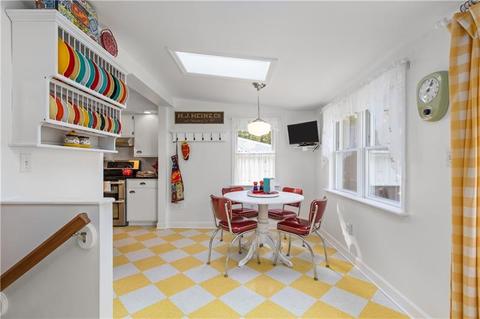 420 Mars, Mars, PA 16046 photo 8