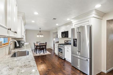 115 Rizzi Dr, Irwin, PA 15642 photo 8