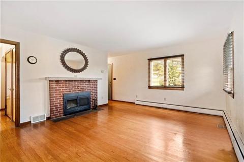 532 Wendel Rd, Irwin, PA 15642 photo 3
