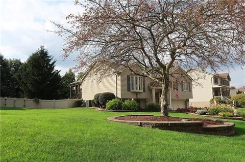 1 Spencer Dr, Irwin, PA 15642 photo 2