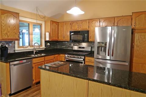 1 Spencer Dr, Irwin, PA 15642 photo 7