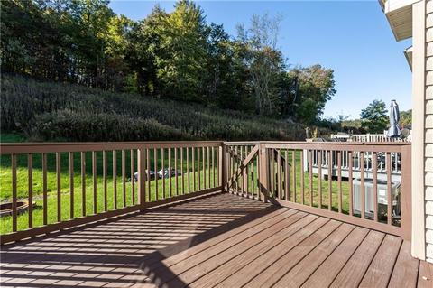 266 Broadstone Dr, Mars, PA 16046 photo 22