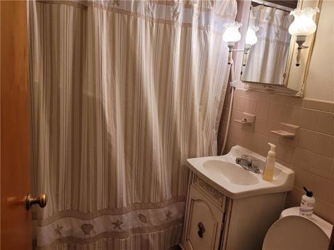 1043 Wolfe Ave, North Braddock, PA 15104 photo 14