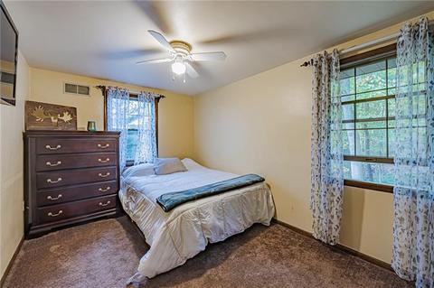 161 7th St Ext, Trafford, PA 15085 photo 16