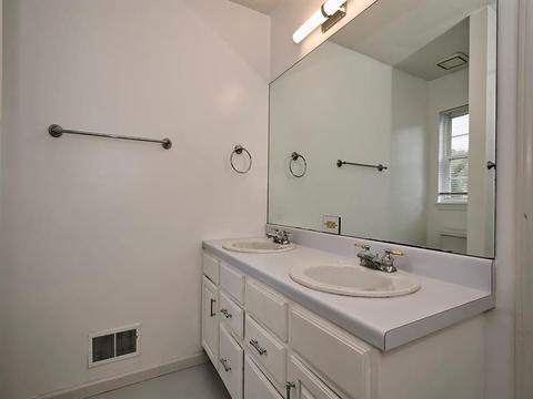 405 Hampton Ct, Seven Fields, PA 16046 photo 20