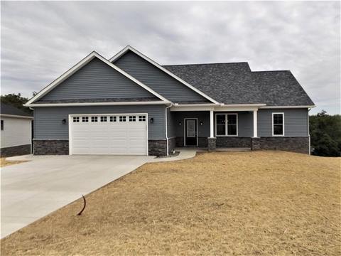 214 Ruby Dr, Uniontown, PA 15401 photo 1